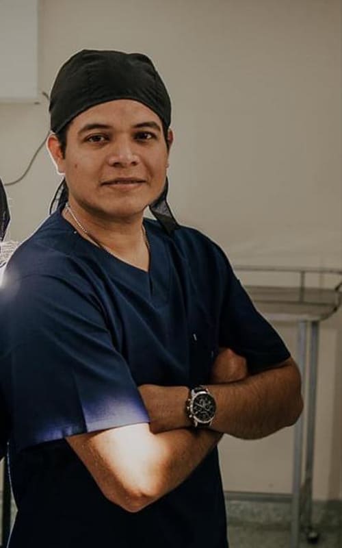 dr-eduardo-cantarell-castillo-cirujano-oncologo-en-veracruz-perfil